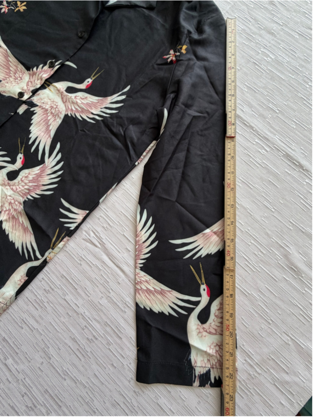 NWT Lai Meng Five Cats Crane Print Black Blouse Size S - Picture 8 of 10